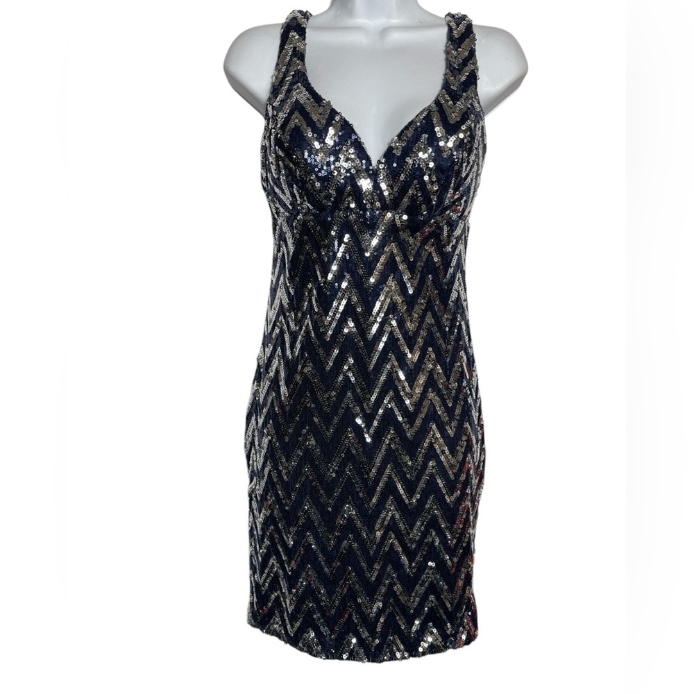 Sequin Hearts dress size 3 juniors navy blue & silver sequined party dress